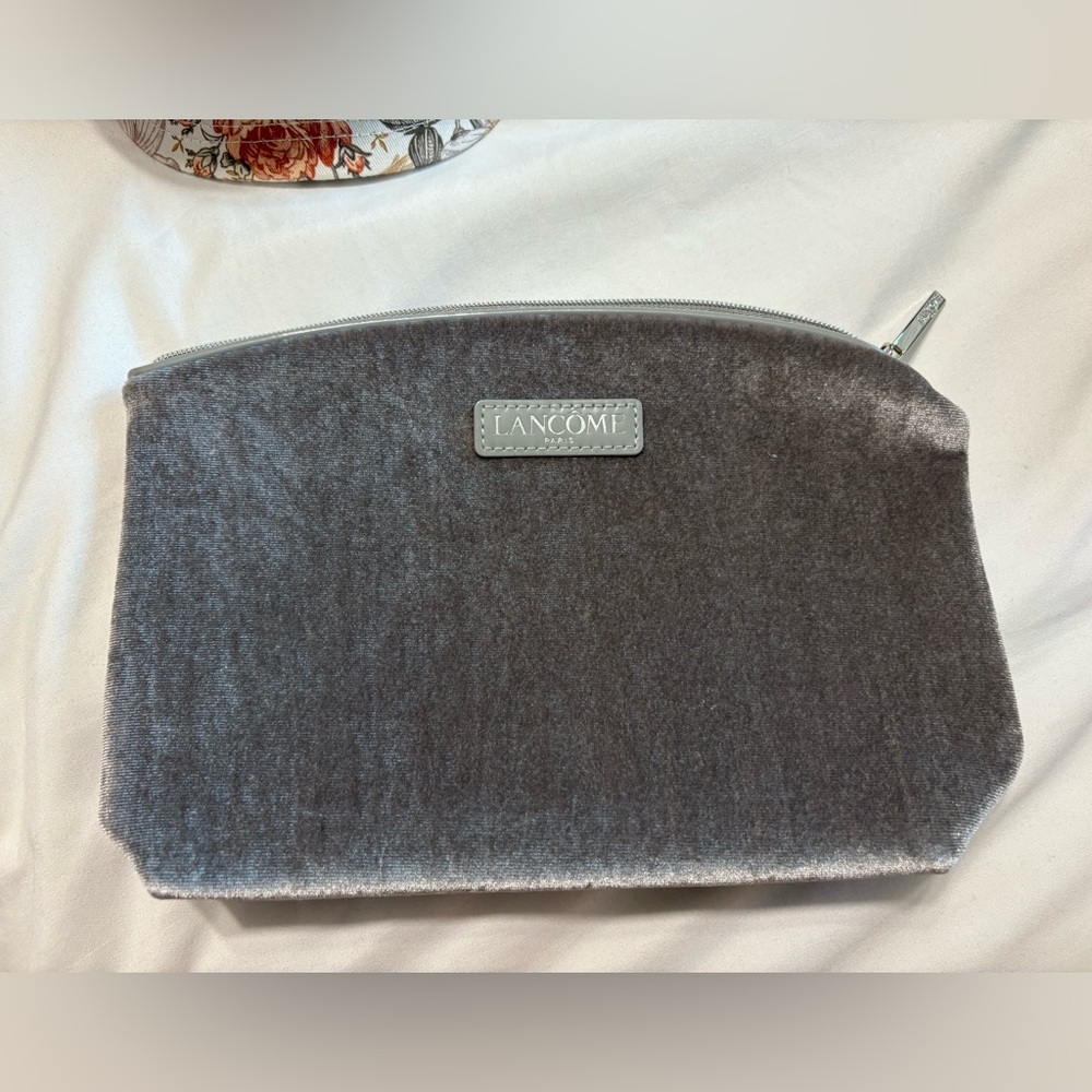 Lancôme Soft Gray Cosmetic Pouch